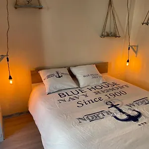 https://ocean-room.hotels-rhonealpes.com