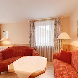 https://hotel-resi-von-der-post.com-bavaria.com